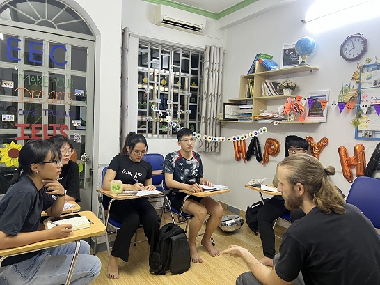 PRE-IELTS - IELTS 4.0